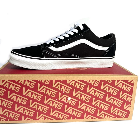 Vans Classic Old Skool | Tennis Shoes - Picture 4 of 14